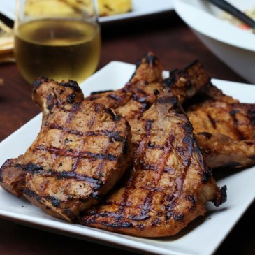 JAMAICAN FOOD / RECIPES: GOLDEN PORK CHOPS